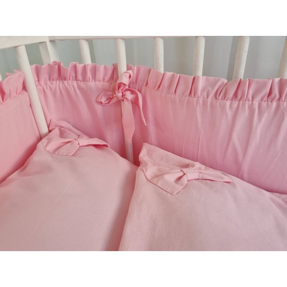Pink cot bumper with ruffles | Žirniukas