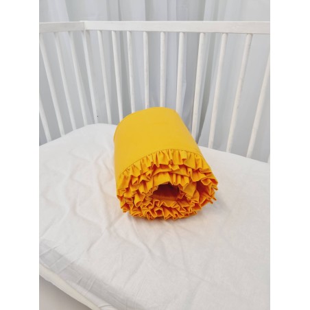 Orange cot bumper with ruffles | Žirniukas