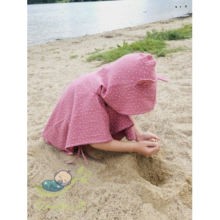 Pink muslin poncho with ears (polka dots) | Žirniukas