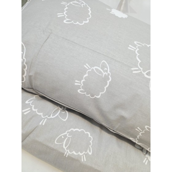 Sheep (Grey Background) bedding set | Žirniukas